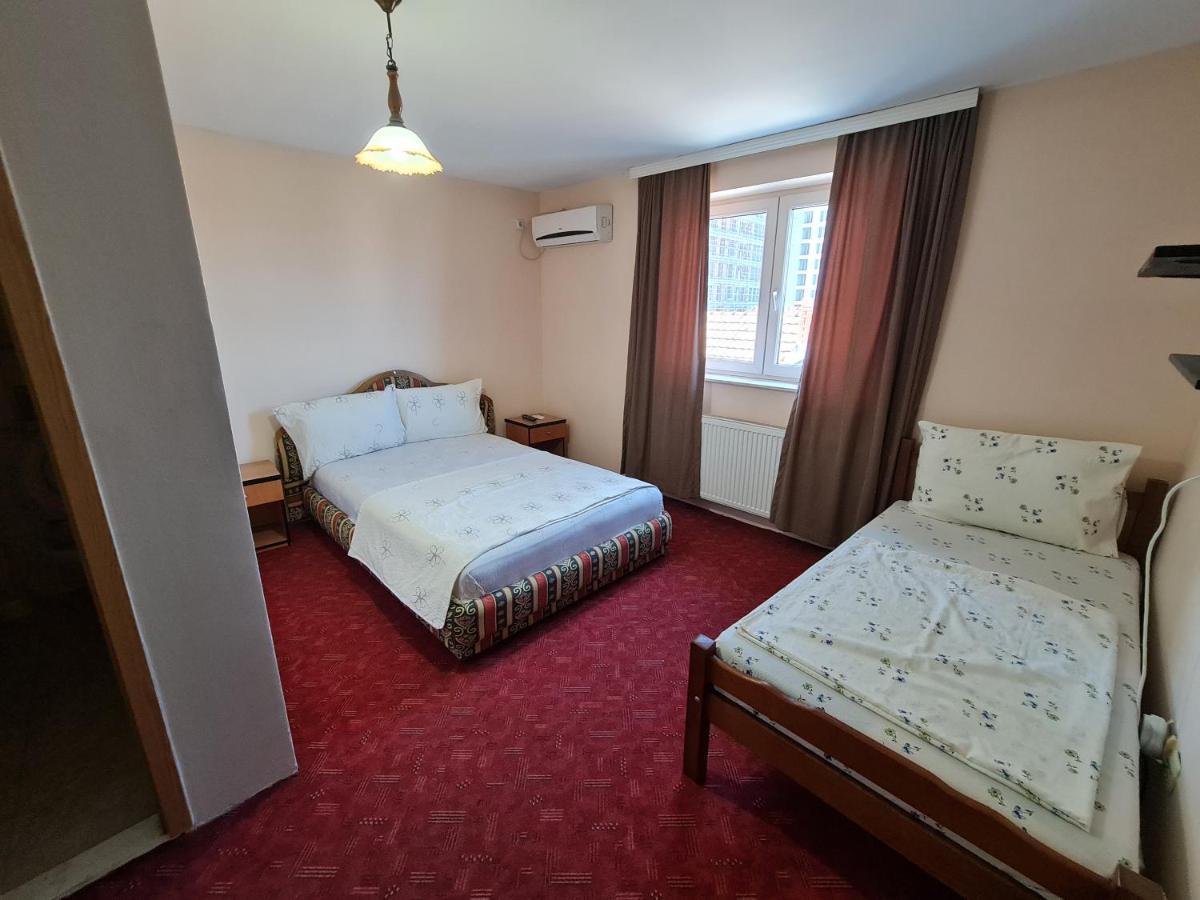 Holiday Ferizaj Exteriér fotografie